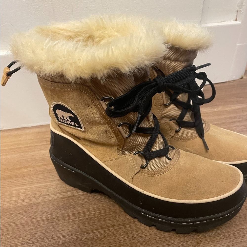 Sorel Tivoli Boots - Size 7 - Winter Boots
